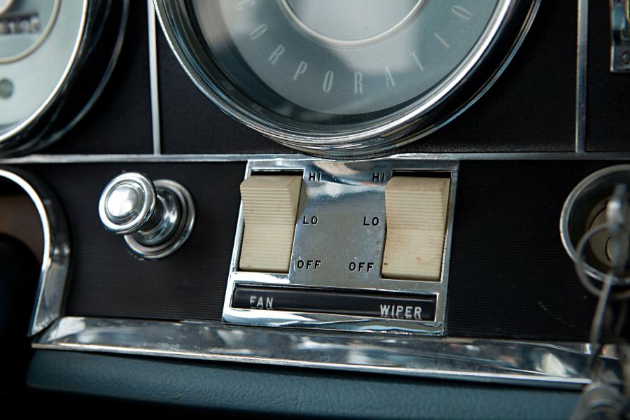  Studebaker Commander 4-Door Sedan 1964 года  (фото 3 из 20)